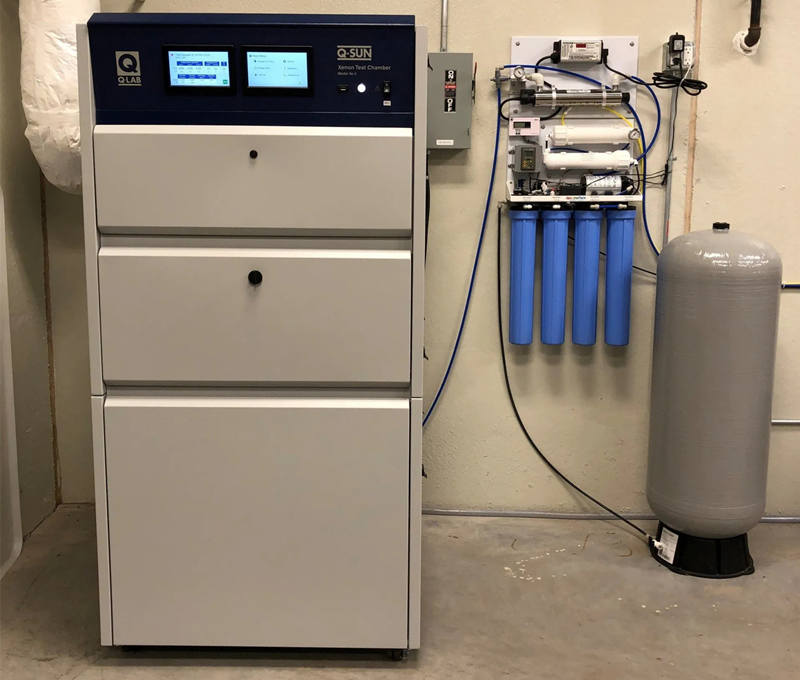 在氙灯老化试验仪对光降解塑料进行ASTM D5071测试